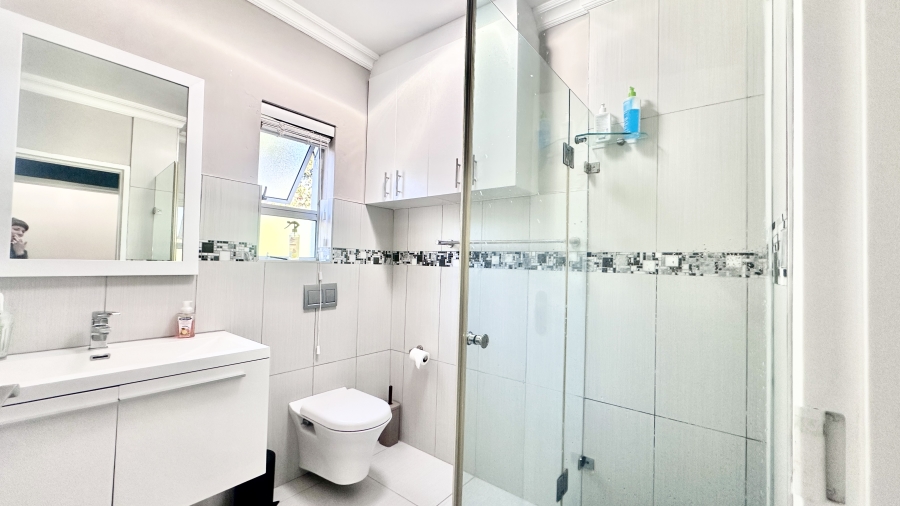 2 Bedroom Property for Sale in Lovemore Heights Estate Eastern Cape